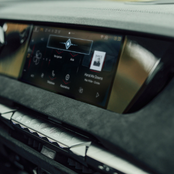 DS AUTOMOBILES VE DS IRIS SYSTEM AUTOBEST JÜRİSİ TARAFINDAN YAPILAN OYLAMAYLA 2025 SMARTBEST ÖDÜLÜNÜN SAHİBİ OLDU!