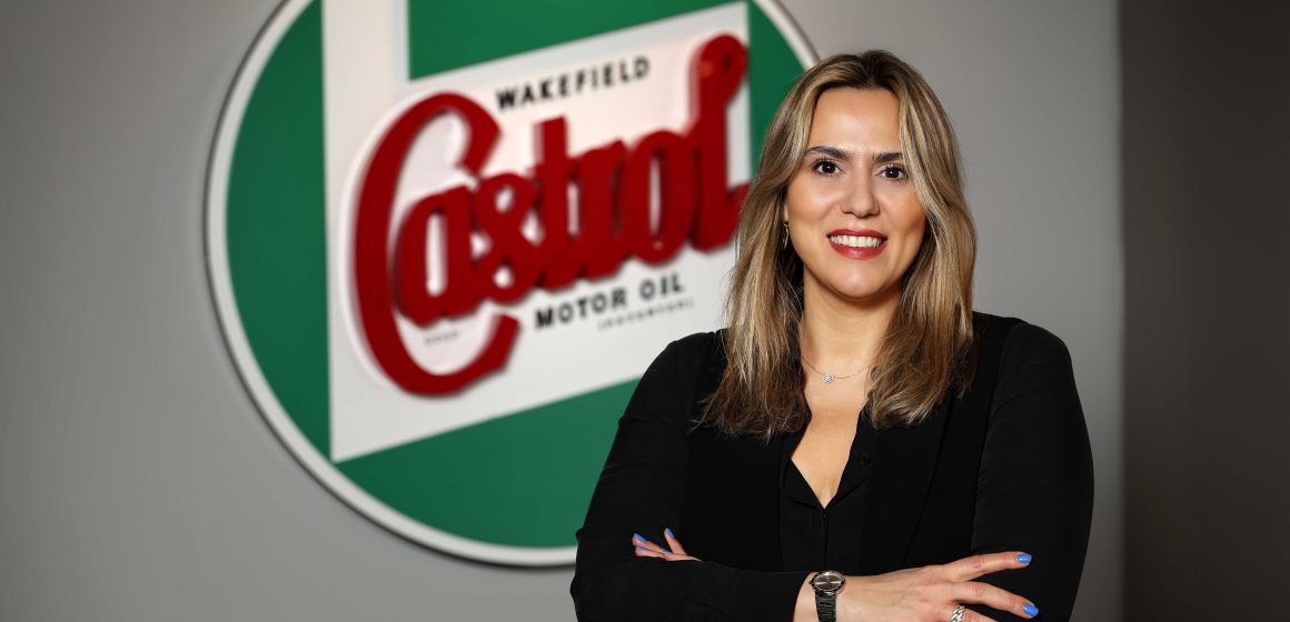 Castrol TUCA’nın yeni Pazarlama Direktörü Cansu Taç Ekmekçiler oldu. 2012’den beri Castrol’de görev yapan Ekmekçiler, satış, strateji ve pazarlama alanlarında deneyim kazandı. Yeni görevinde bölgenin pazarlama stratejilerine liderlik edecek.