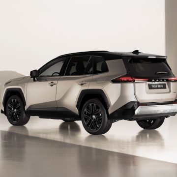 Toyota Yeni Nesil RAV4’ün Dünya Prömiyerini Gerçekleştirdi