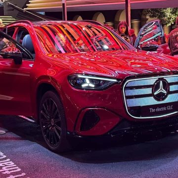 Elektriklide Çığır Açacak Tanıtım: Mercedes-Benz GLC EV
