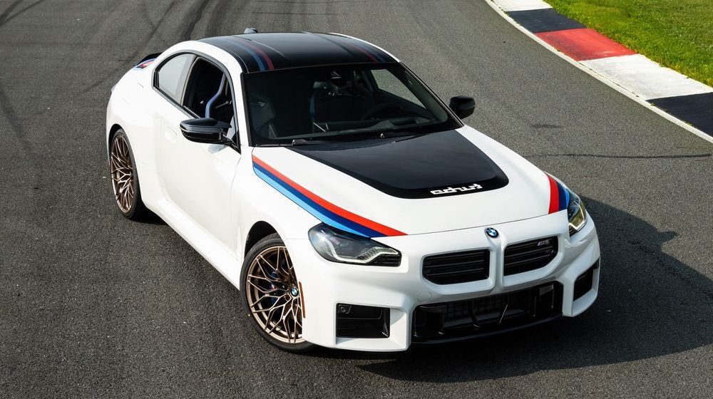 2026bmwm2turbodesigneditioncoupesportscar-23 BMW, 2026 M2 Turbo Design Edition ile Efsane 2002 Turbo’ya Selam Duruyor