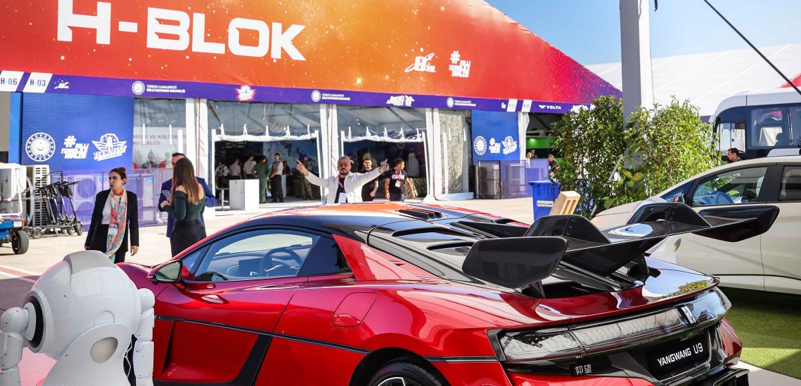 BYD Standi_TEKNOFEST (3) BYD Türkiye, YANGWANG U8 ve U9 ile Teknoloji Şovunu Bayilere Taşıyor