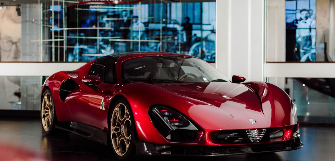Sadece 33 Adet Üretilen Efsanevi 33 Stradale, Arese’deki Alfa Romeo Müzesine Geri Dönüyor!