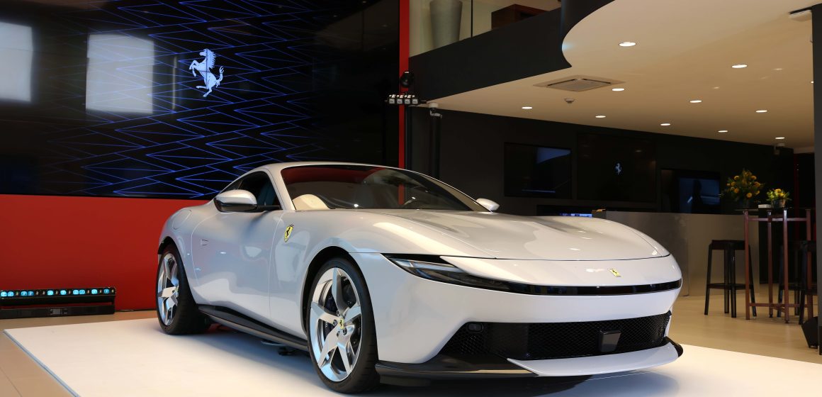 FERRARI AMALFI, LÜKS VE PERFORMANSI YENİ BİR BOYUTA TAŞIYOR