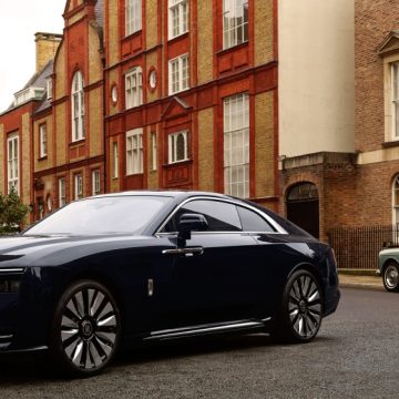 rolls-royce Geleceğin klasiği Spectre’den 15 yıllık batarya garantisi