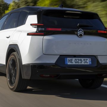 YENİ CITROËN ë-C5 AIRCROSS PORTEKİZ’DE “YILIN AİLE OTOMOBİLİ” SEÇİLDİ!