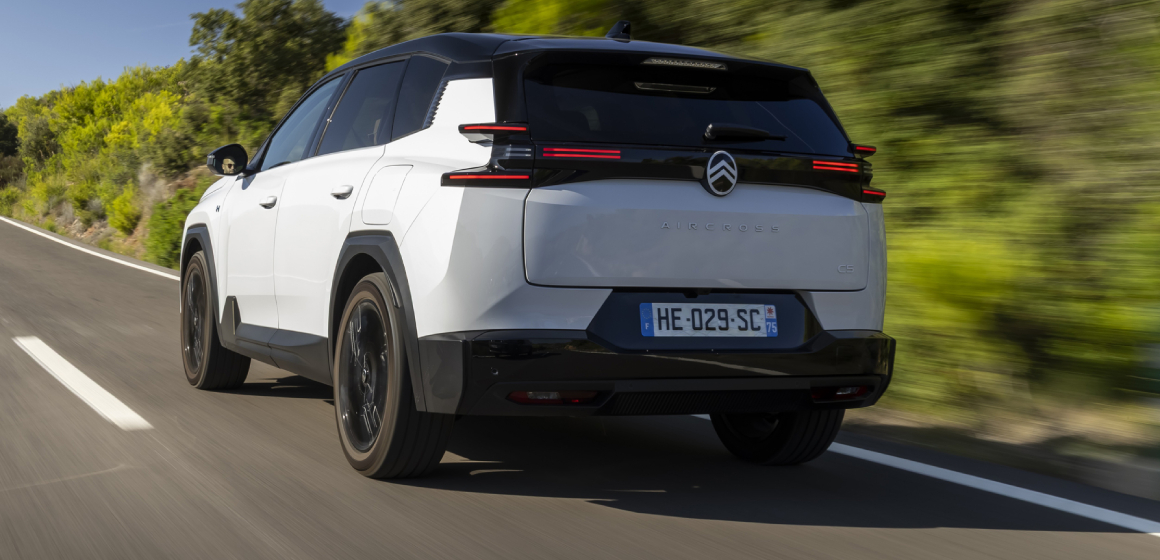 citroen YENİ CITROËN ë-C5 AIRCROSS PORTEKİZ’DE “YILIN AİLE OTOMOBİLİ” SEÇİLDİ!